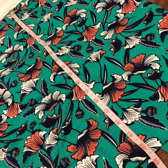 Pencil Skirt, Basketweave, Kelly Coral Print - Picture 6 of 6